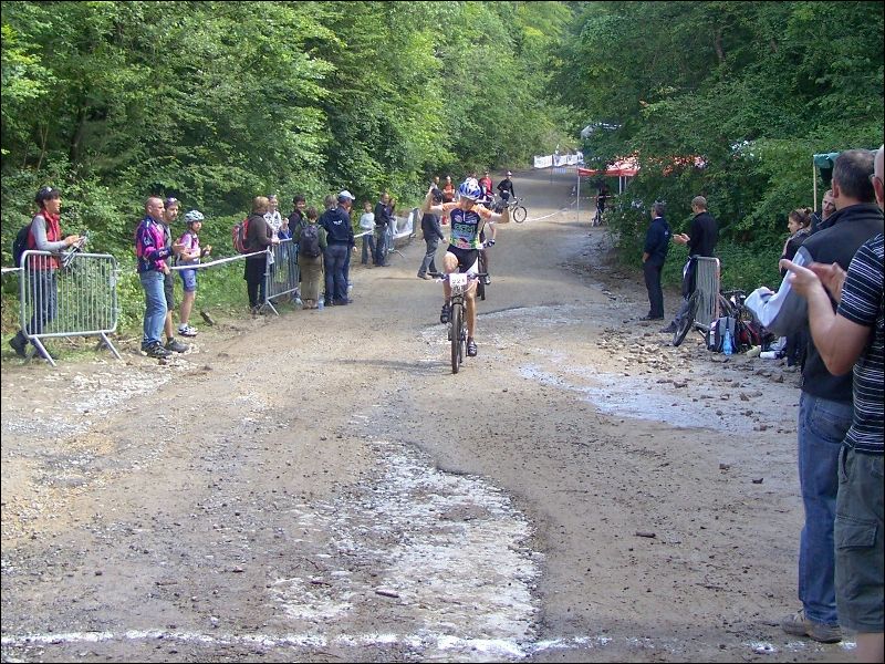 gal/Saison 2012/Championnat_Lorraine_Cadets_Juniors_VTT_Boust_2012/100_5567_-_Copie.JPG